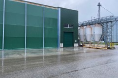 Foto-uj-tarolo-szelfogo-kapu-terbeton2
